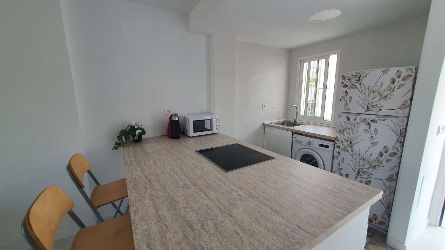 Halv sæson. Til leje fra 1.9.26 - 30.6.27 smuk penthouse i Mijas Costa