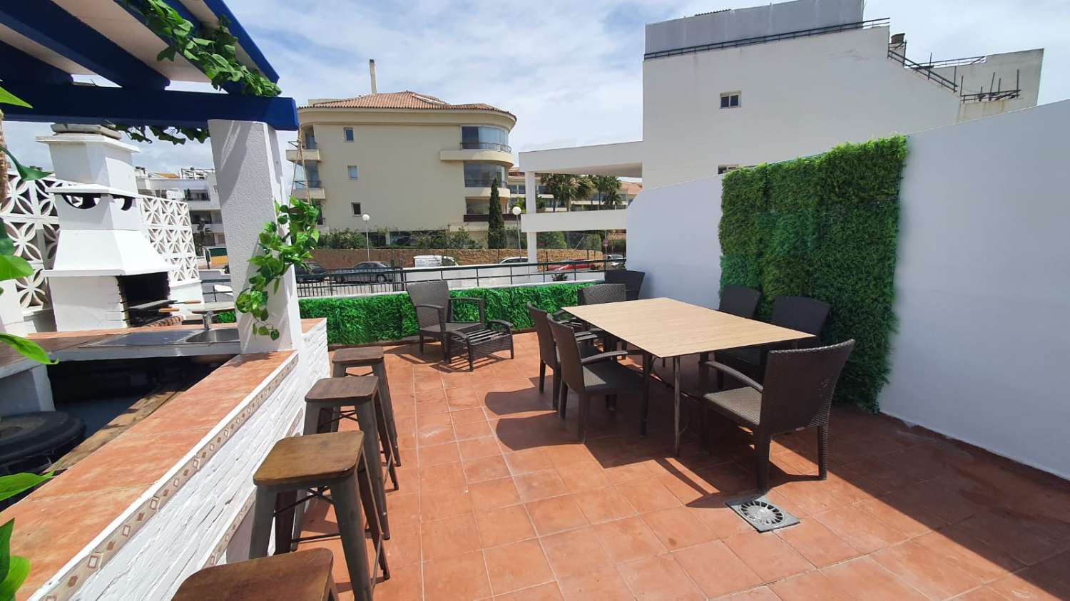 Halv sæson. Til leje fra 1.9.26 - 30.6.27 smuk penthouse i Mijas Costa