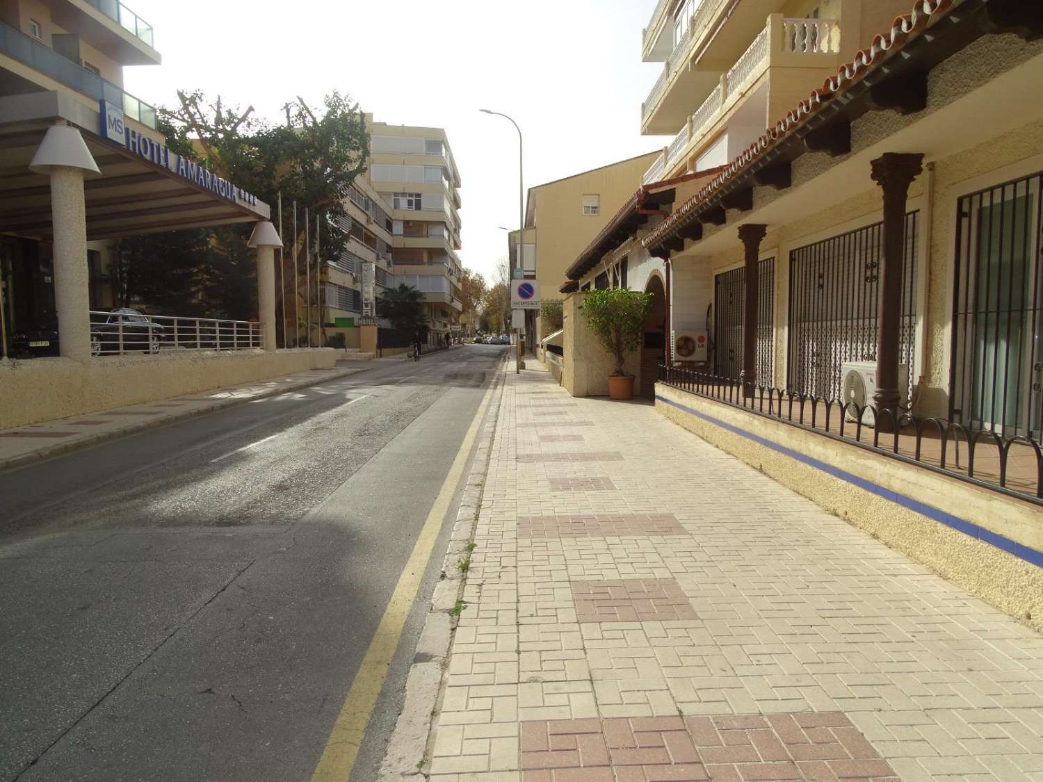 Studio myynnissä turistiluvalla, merinäköala La Carihuelassa (Torremolinos)