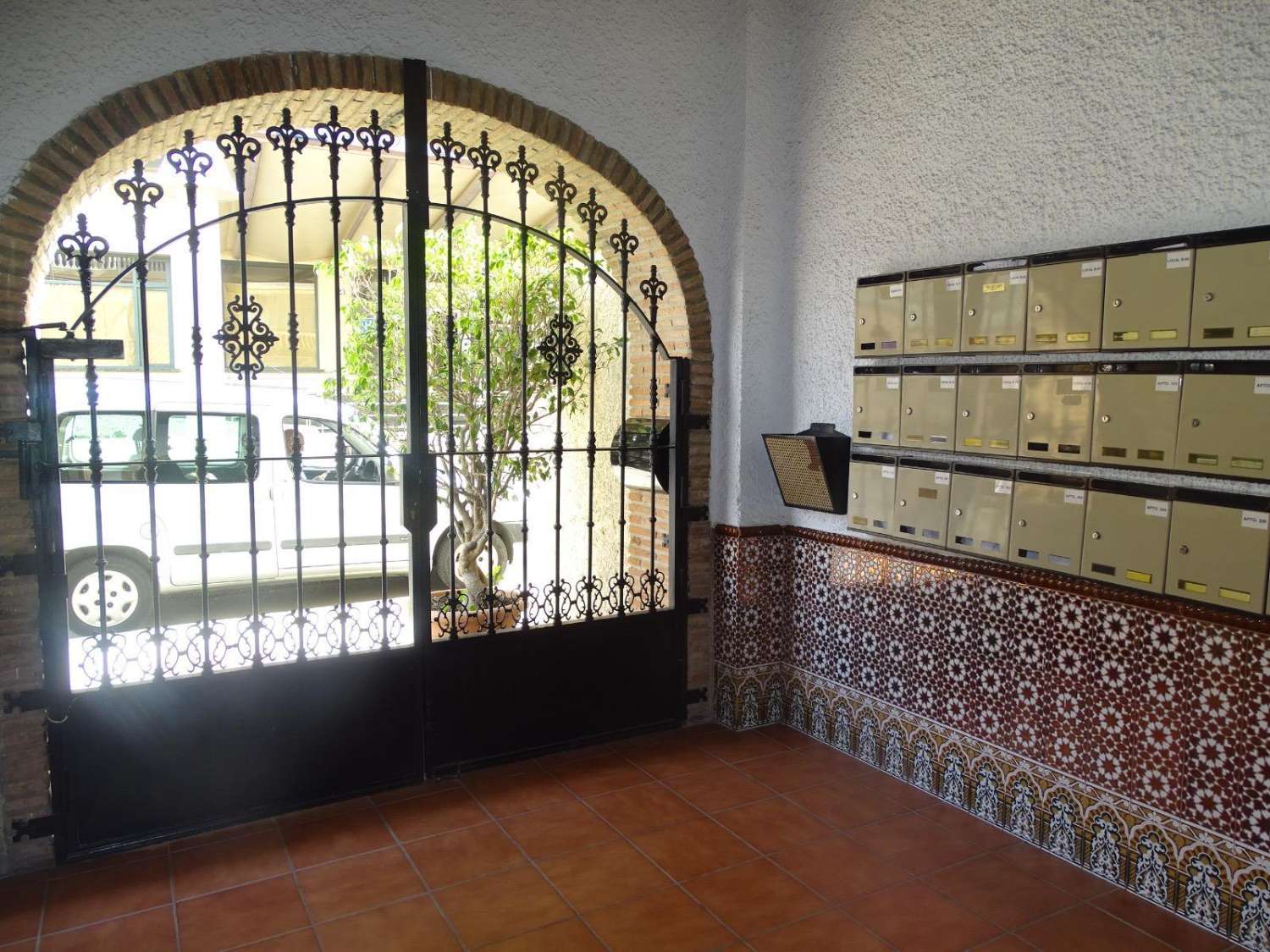 Studio myynnissä turistiluvalla, merinäköala La Carihuelassa (Torremolinos)