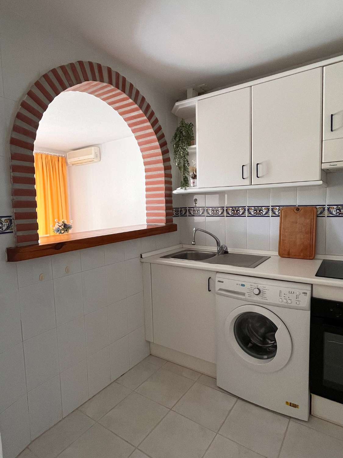 Larga Temporada . Se alquila desde principios de Julio 2026  bonito apartamento cerca de Mijas Golf