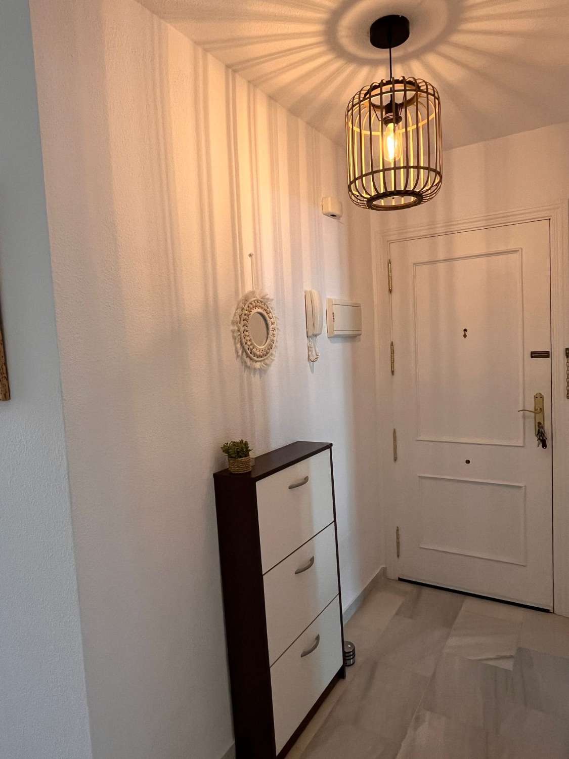 Larga Temporada . Se alquila desde principios de Julio 2026  bonito apartamento cerca de Mijas Golf