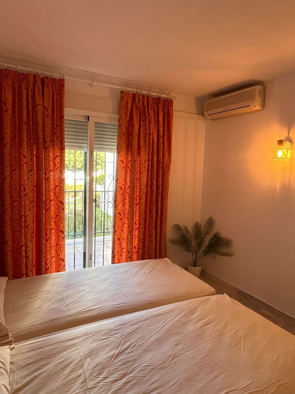 Larga Temporada . Se alquila desde principios de Julio 2026  bonito apartamento cerca de Mijas Golf