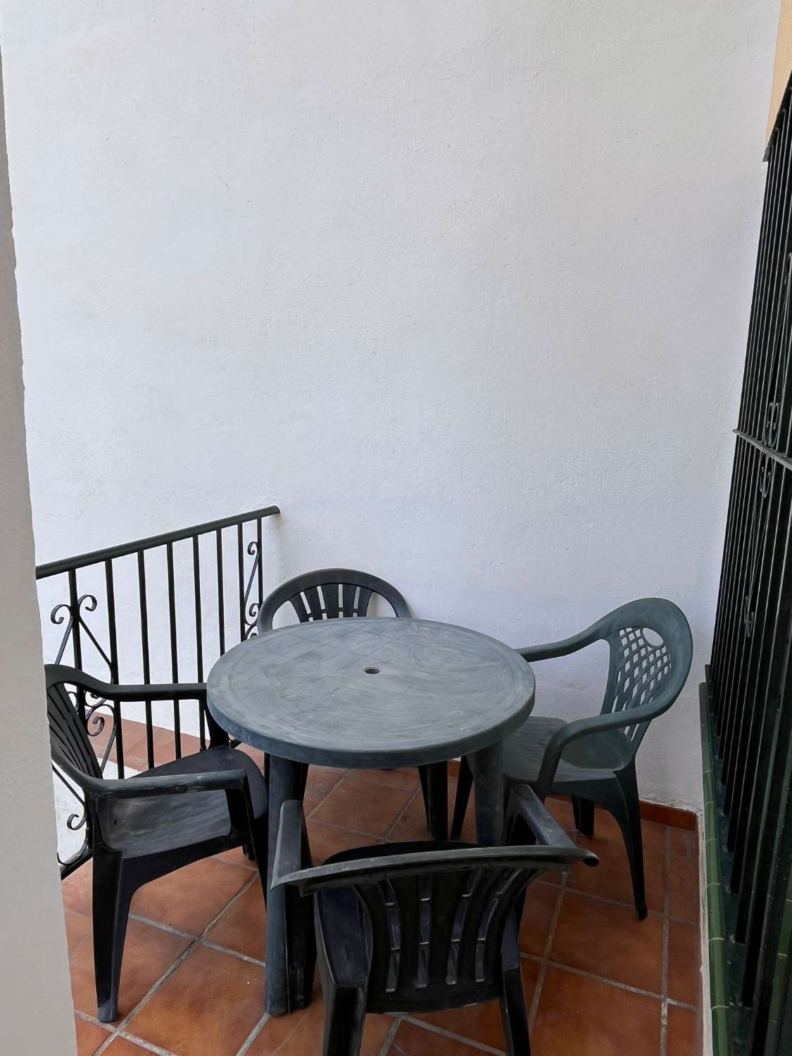 Larga Temporada . Se alquila desde principios de Julio 2026  bonito apartamento cerca de Mijas Golf