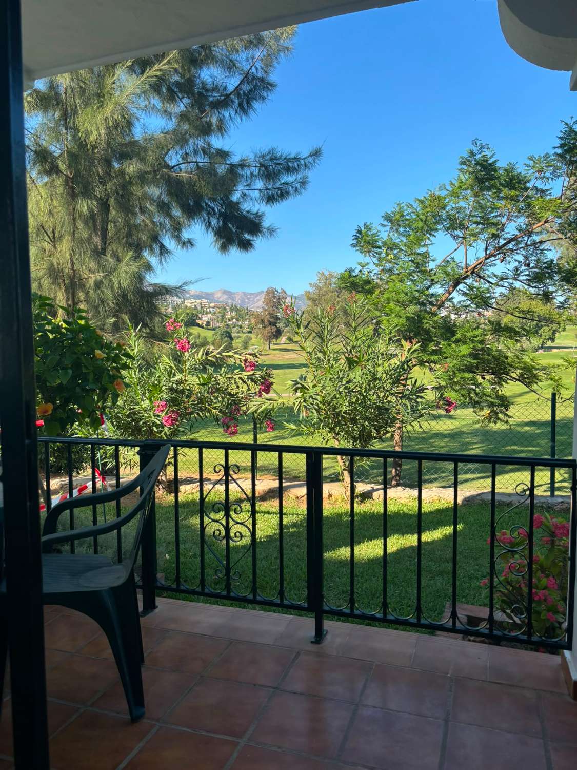 Larga Temporada . Se alquila desde principios de Julio 2026  bonito apartamento cerca de Mijas Golf