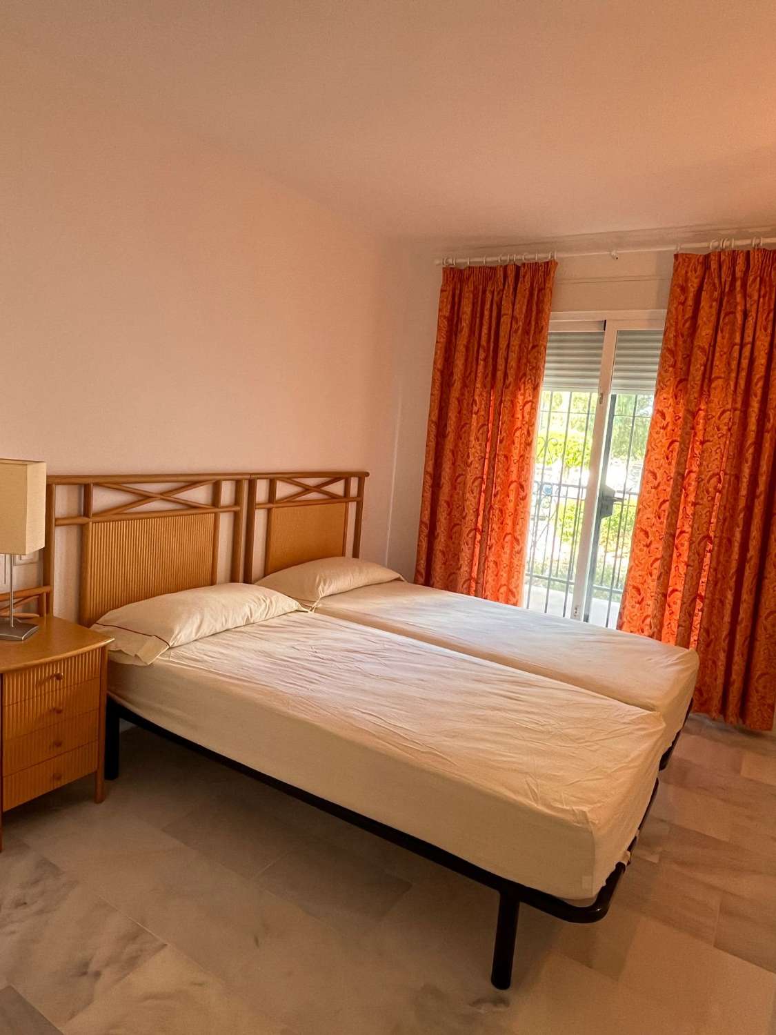 Larga Temporada . Se alquila desde principios de Julio 2026  bonito apartamento cerca de Mijas Golf