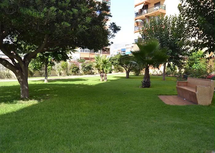 Media Temporada . Se alquila desde 1.9.26- 30.6.27 magnifico apartamento  con vistas al mar en Playamar   (Torremolinos)
