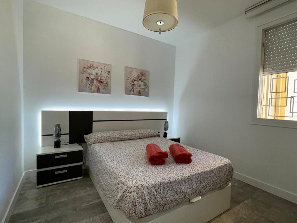 Media Temporada .Se alquila dede 1.10.26-30.4.27  apartamento al lado de la playa en La Carihuela (Torremolinos)