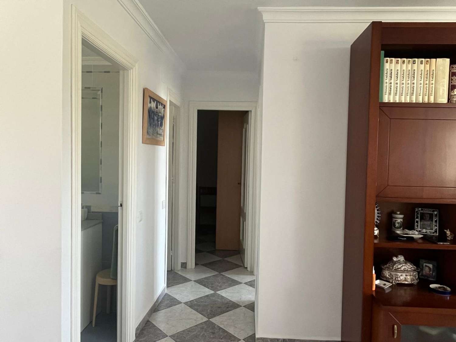 Mid-season . For rent from 1.11.26-31.5.2027 Nice apartment with sea views on the 1st line in Benalmadena