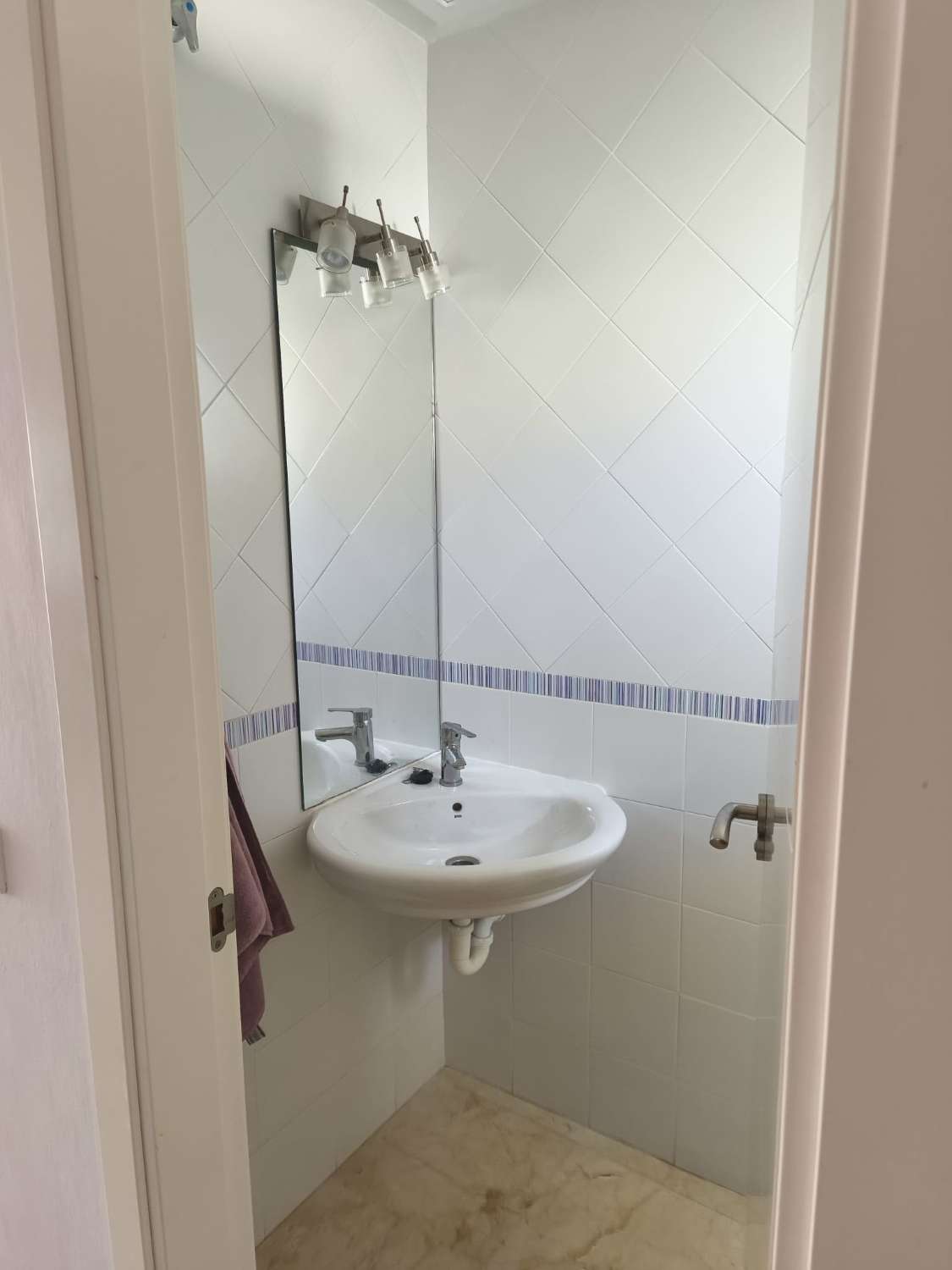 Beautiful semi-detached house for sale in Las Lagunas area ( Mijas )