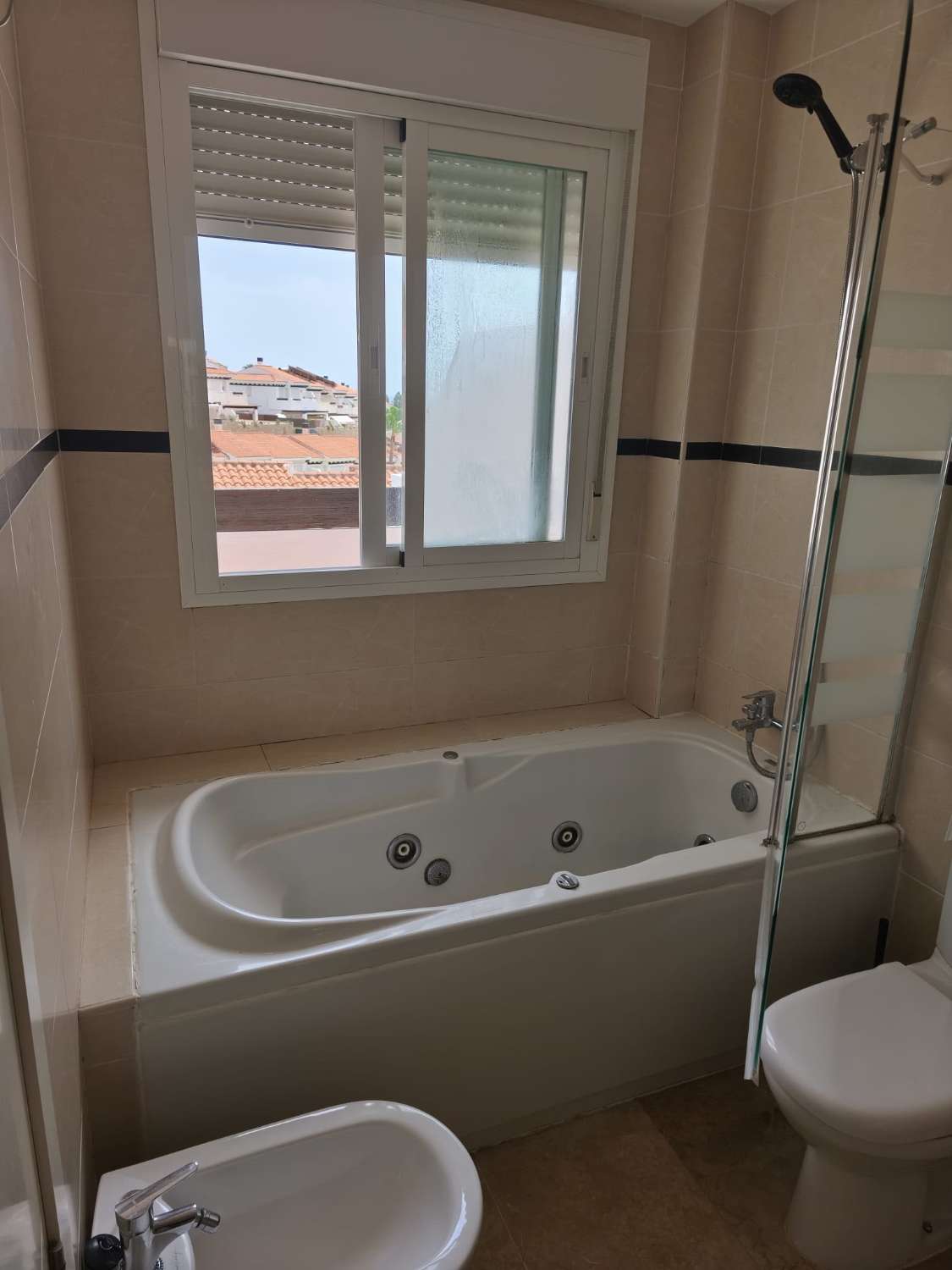Beautiful semi-detached house for sale in Las Lagunas area ( Mijas )