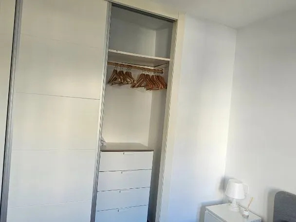 Larga temporada . Se alquila bonito apartamento en planta baja  zona  El Pinillo Torremolinos