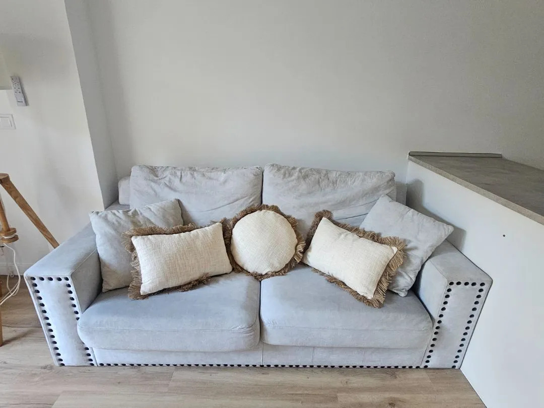 Media Temporada . Se alquila  desde 1.9.26-30.6.27 bonito apartamento en planta baja  zona  El Pinillo Torremolinos