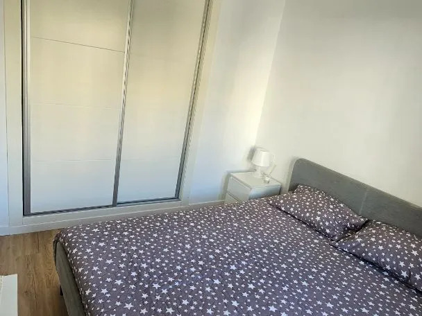 Media Temporada . Se alquila  desde 1.9.26-30.6.27 bonito apartamento en planta baja  zona  El Pinillo Torremolinos