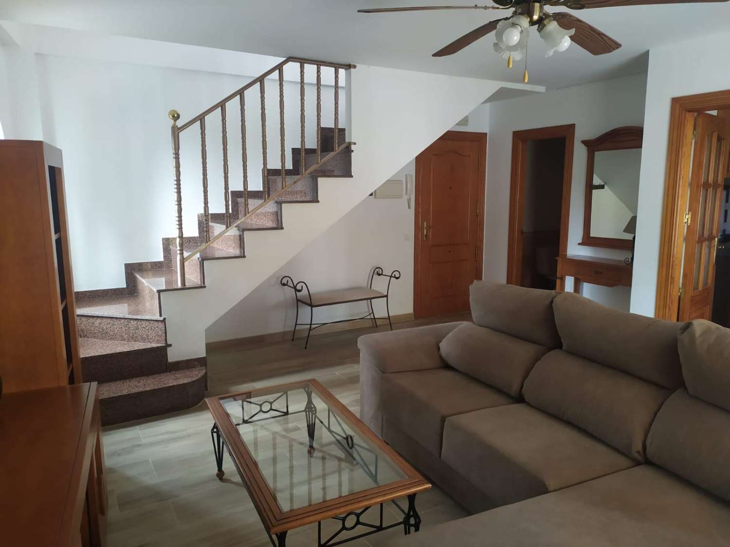 Larga temporada . Se alquila desde 15.8.26 bonito  atico duplex con vistas al mar en Benalmádena Pueblo