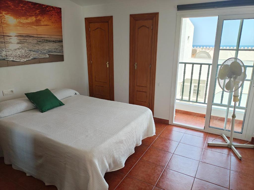 Larga temporada . Se alquila desde 15.8.26 bonito  atico duplex con vistas al mar en Benalmádena Pueblo