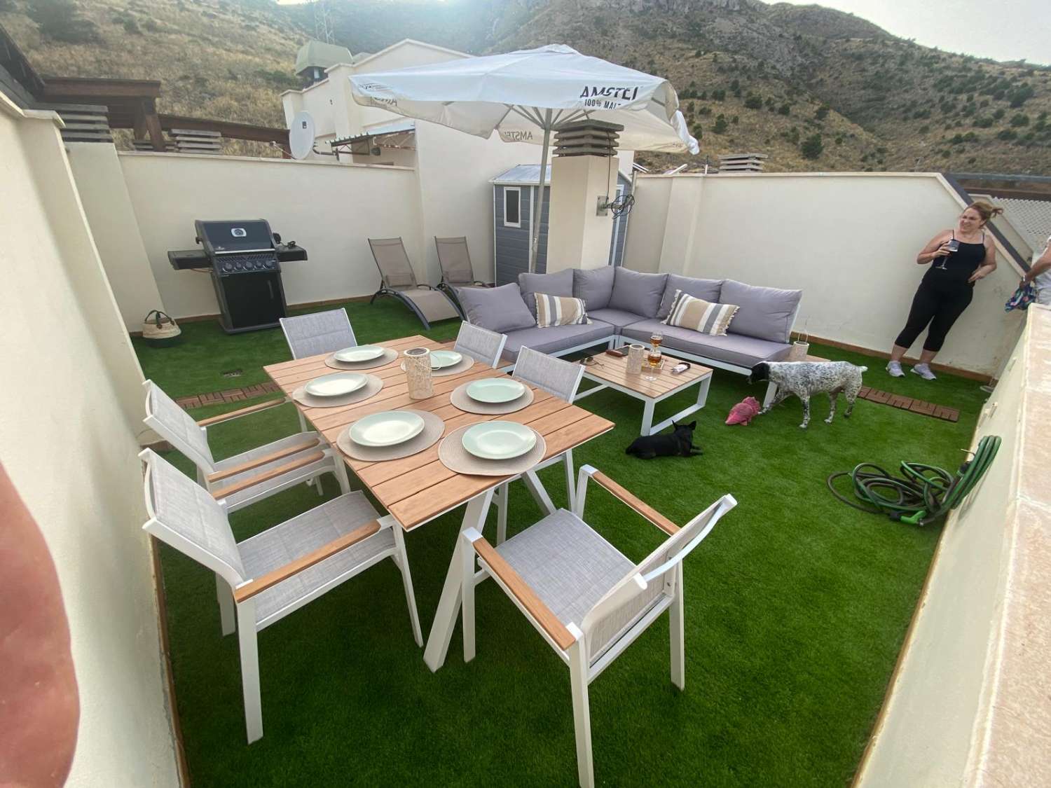 Se alquila por larga temporada bonito  Atico Duplex desde 1.9.26  con impresionantes  vistas al mar en zona Santangelo  Benalmadena
