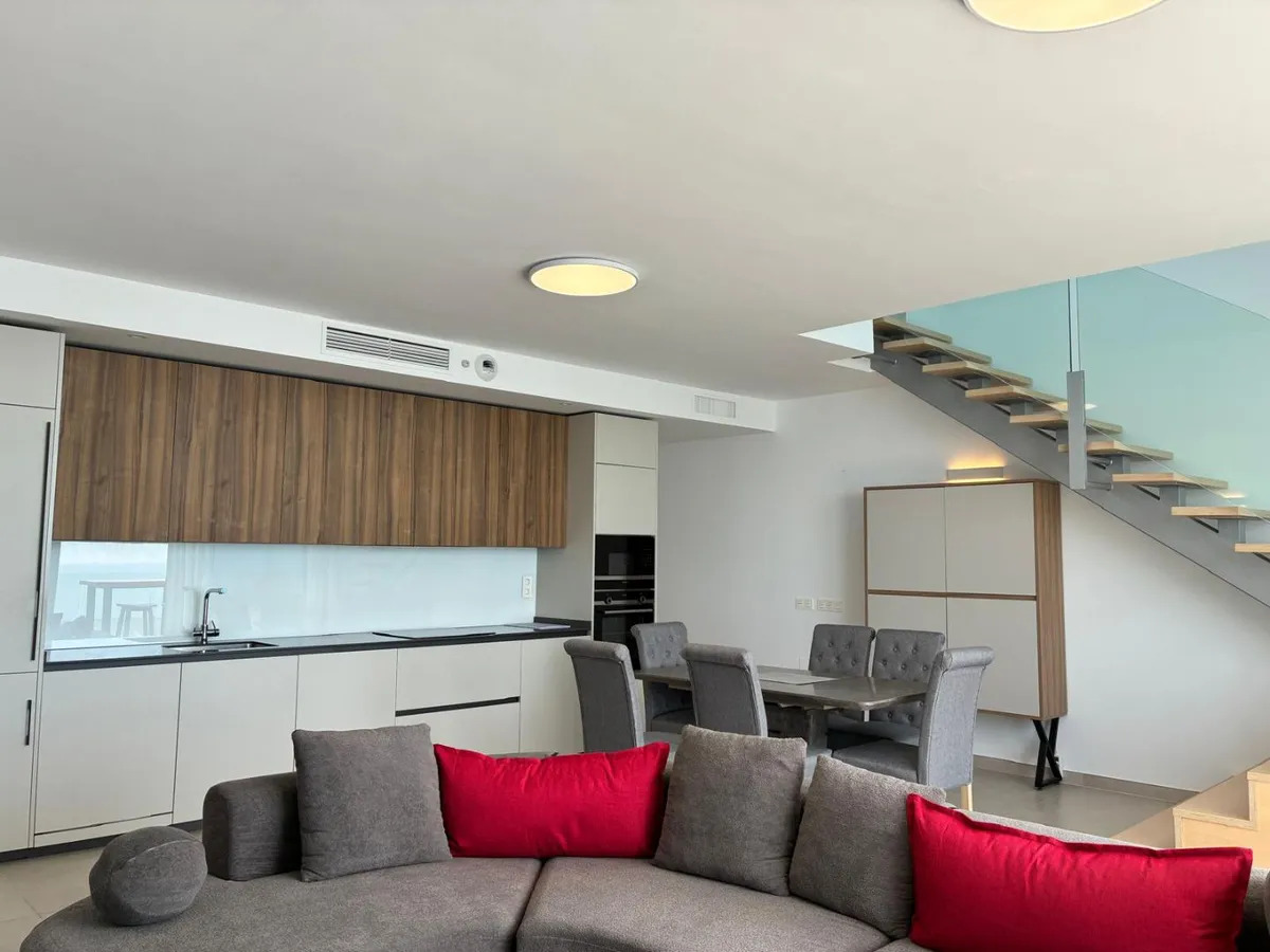 Magnificent Luxury Duplex Penthouse for sale with sea views in Retamar area ( El Higueron ) Benalmadena