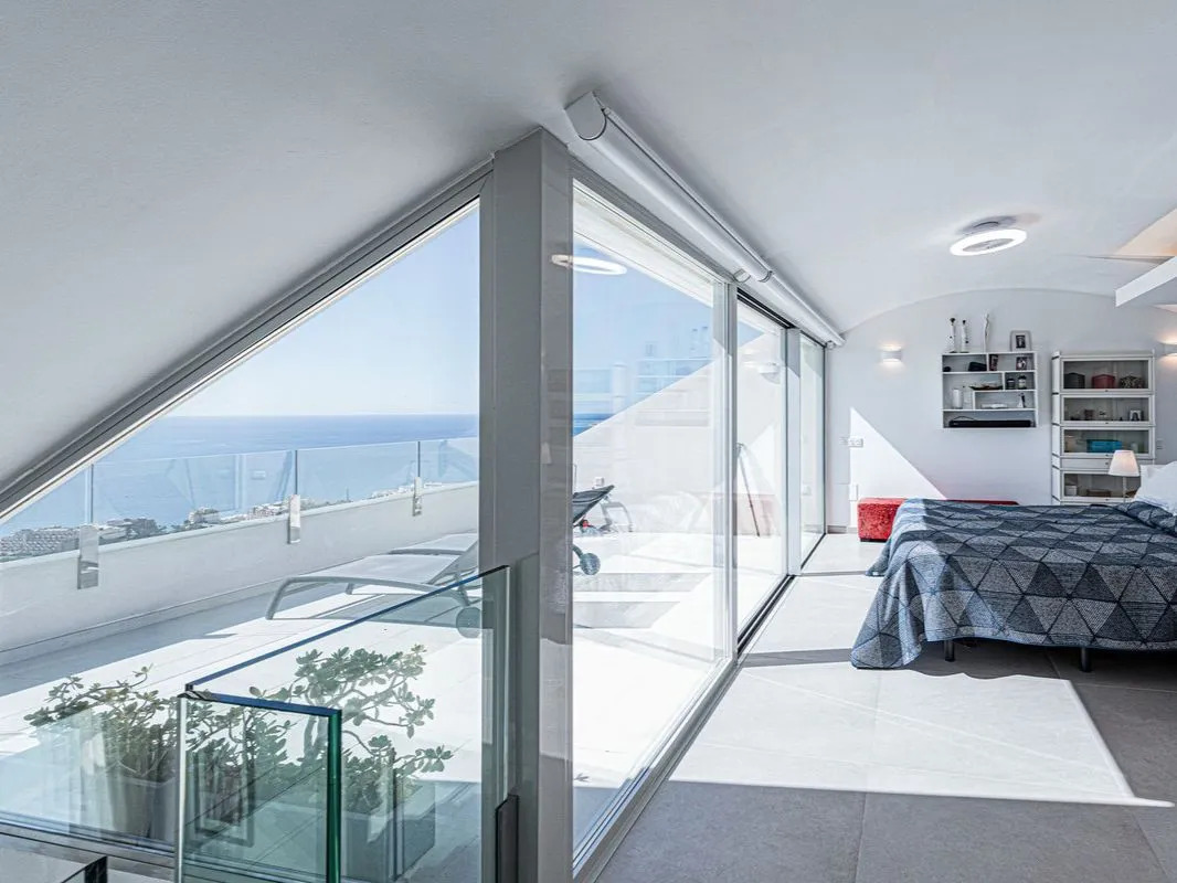 Magnificent Luxury Duplex Penthouse for sale with sea views in Retamar area ( El Higueron ) Benalmadena