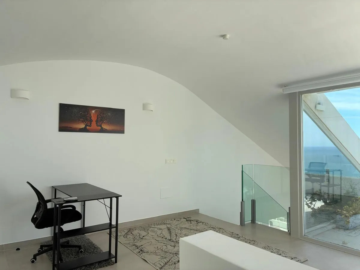 Magnificent Luxury Duplex Penthouse for sale with sea views in Retamar area ( El Higueron ) Benalmadena