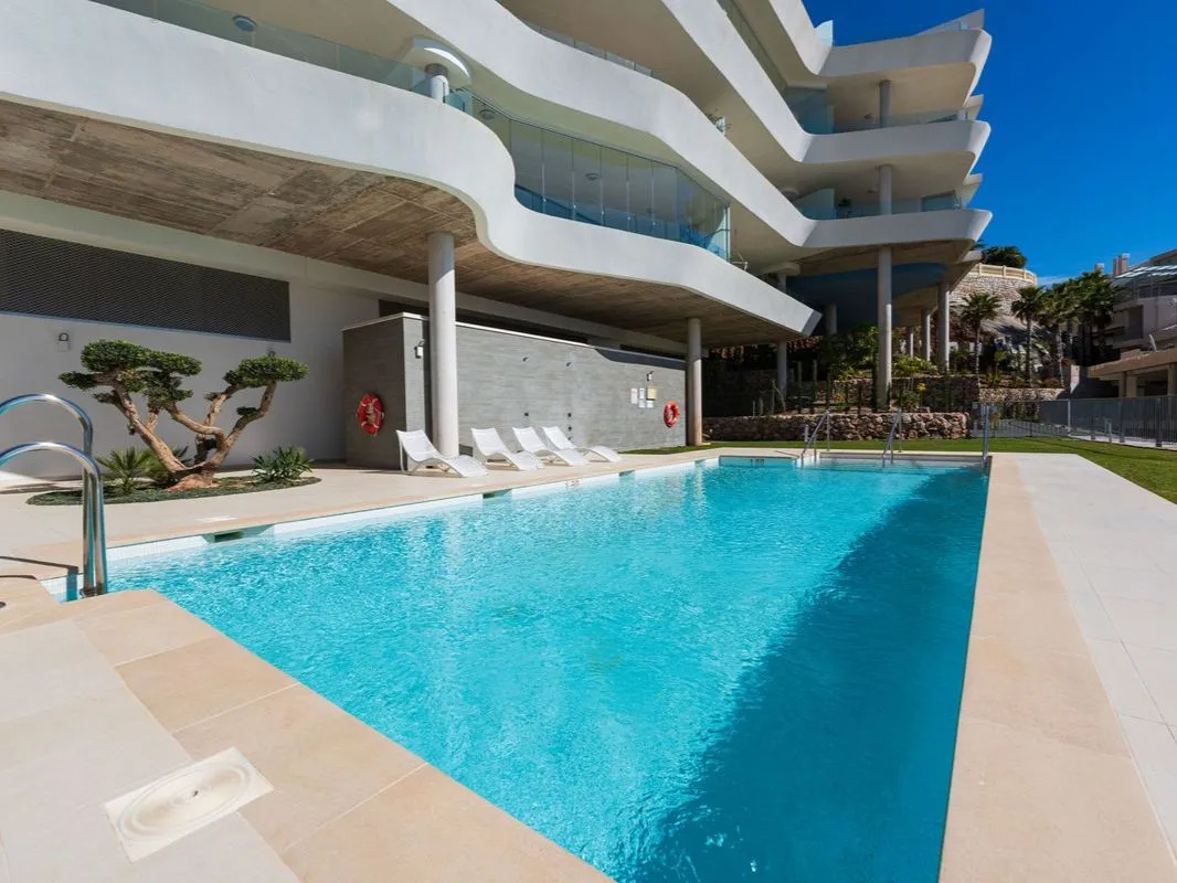 Magnificent Luxury Duplex Penthouse for sale with sea views in Retamar area ( El Higueron ) Benalmadena