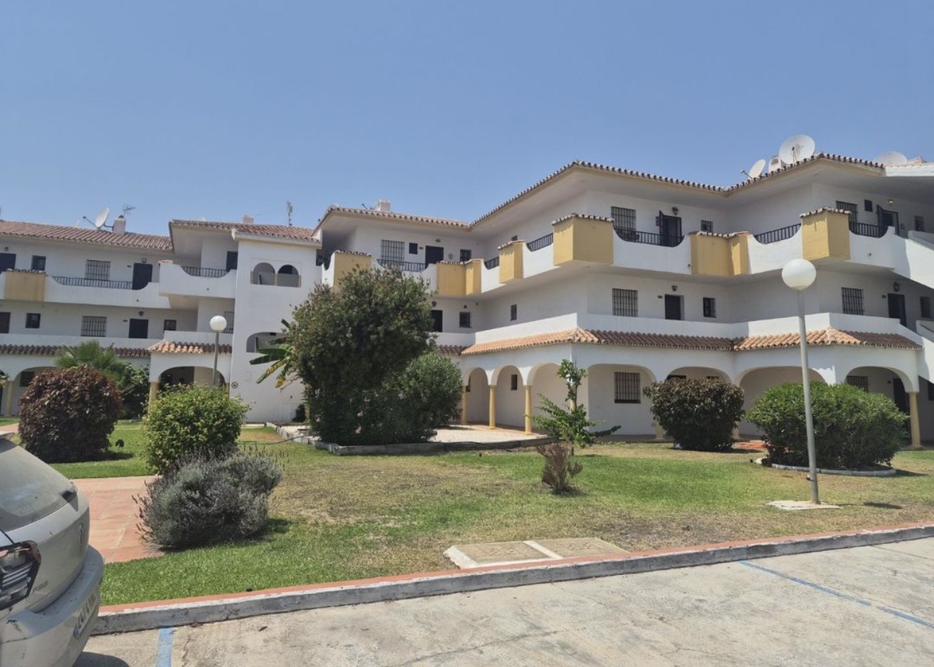 Pieni huoneisto myynnissä Calaburra - Chaparral (Mijas)