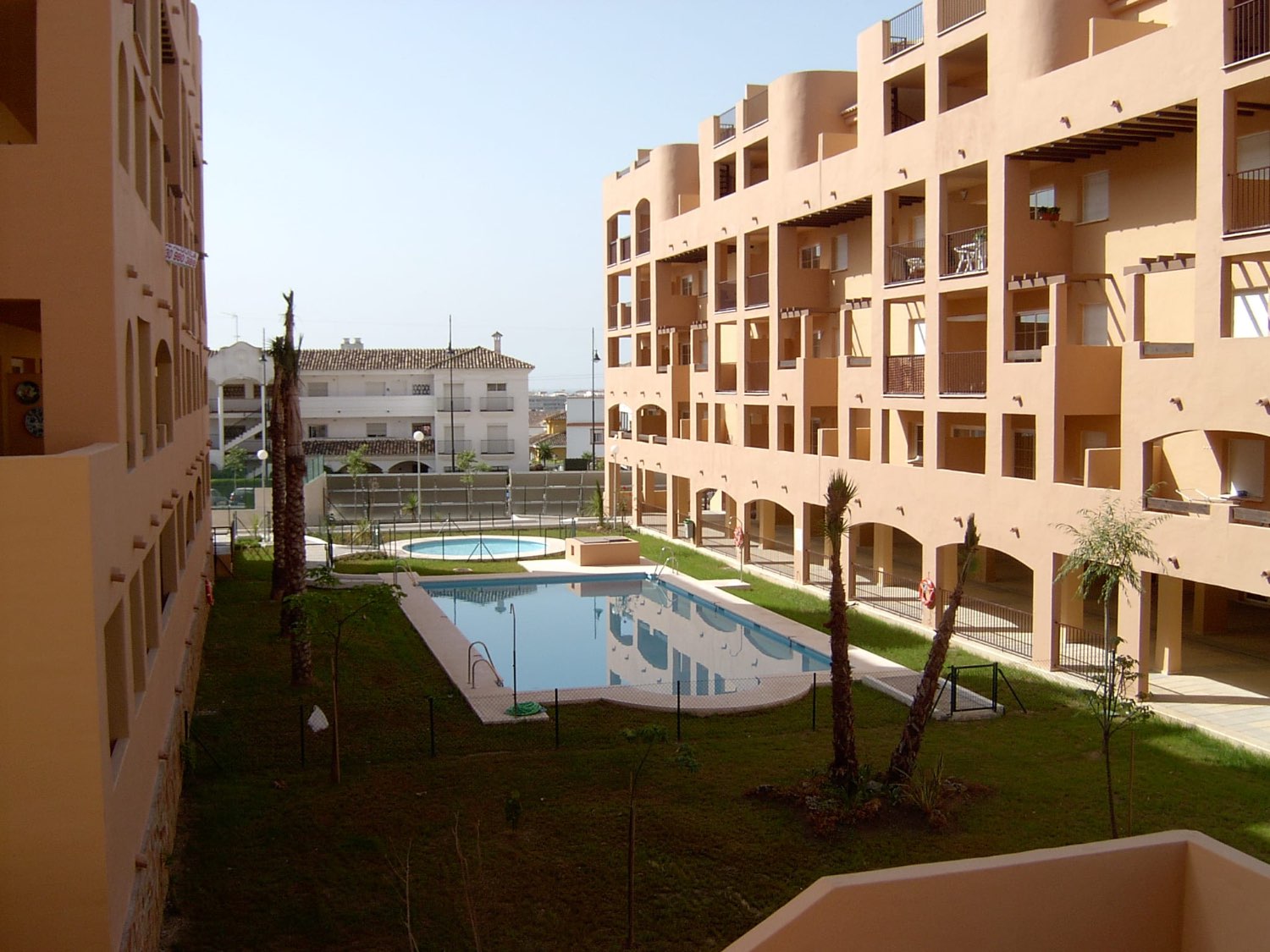 Larga temporada  desde 15.9.26 .Se alquila bonito apartamento en zona Los Pacos ( Fuengirola )
