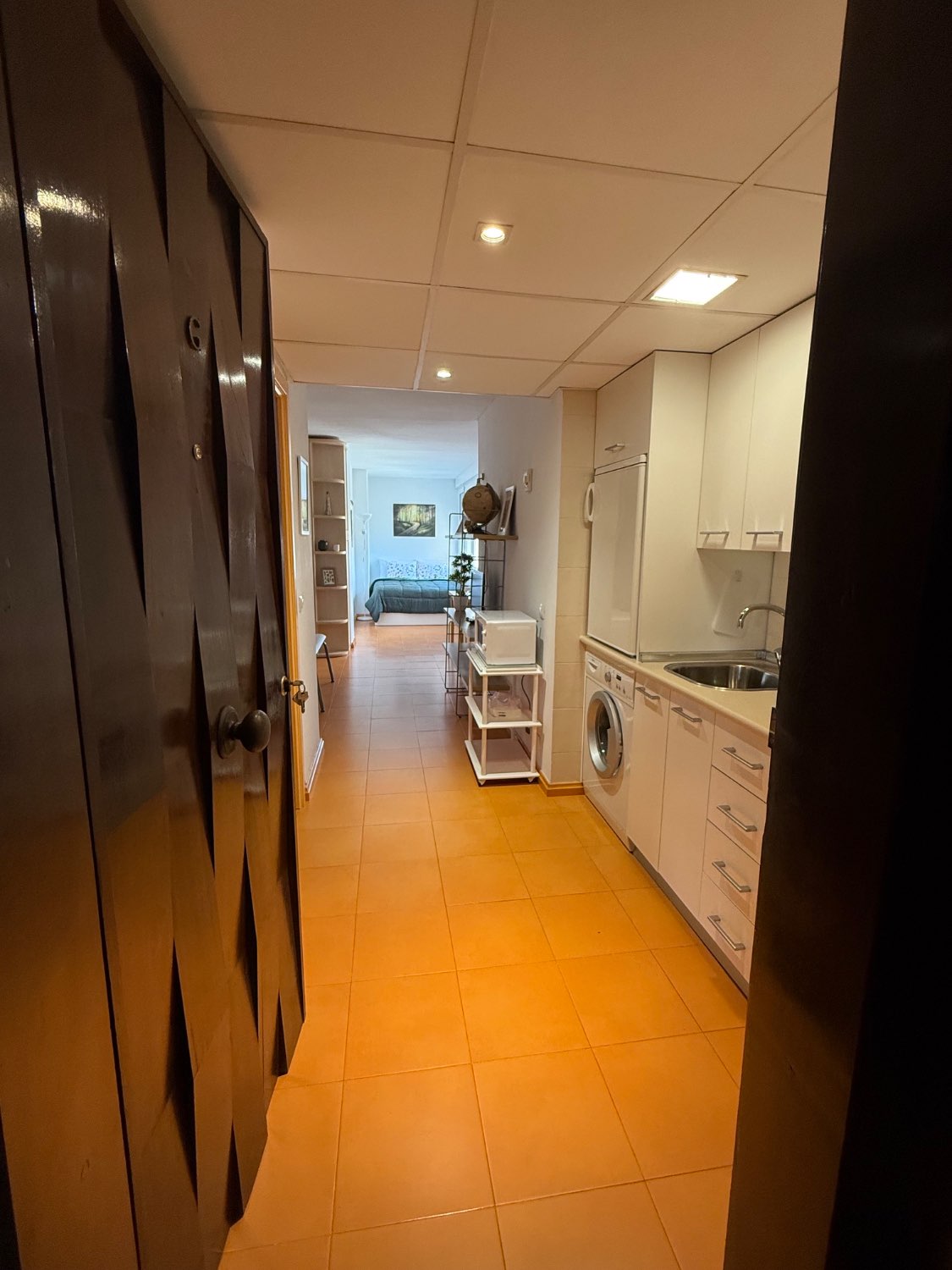 Larga temporada .Se alquila desde 1.9.26 bonito Estudio  en Playamar ( Torremolinos )