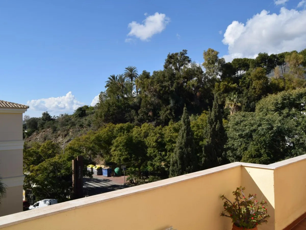 Larga Temporada. Se alquila  maravilloso Atico  con vistas al mar en zona Nueva Torrequebrada a 600 metros de la playa en Benalmadena