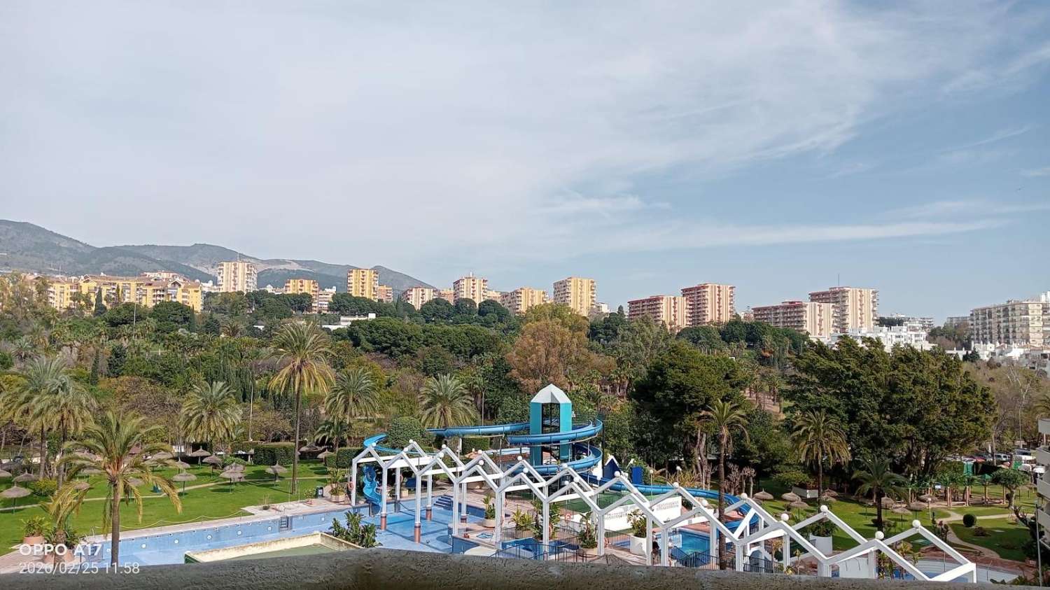 Media Temporada .Se alquila desde  01/09/2026 hasta 31/05/ 2027 bonito apartamento en  2ª línea deplaya en Benalmadena Costa