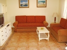 Media Temporada . Se alquila desde 1.9,26-30.6.27   bonito chalet adosado en zona de Calahonda ( Mijas)