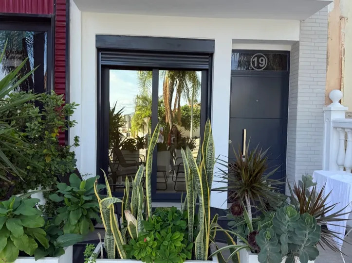 Halverwege het seizoen. Te huur van 1-10-31-31-5.27 Mooi appartement in Playamar (Torremolinos)