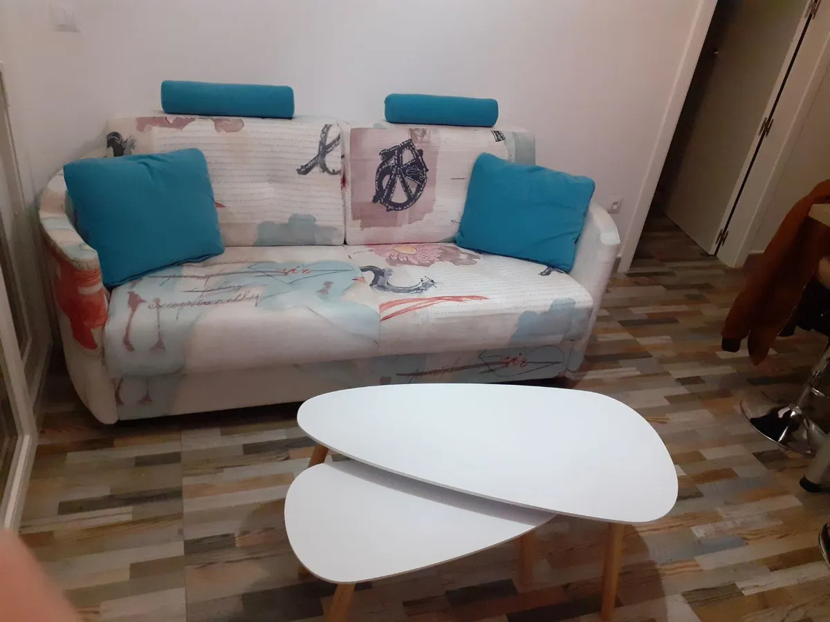 Média temporada . Se alquila desde 1.9.26-30.6.27  bonito apartamento en el centro de Torremolinos