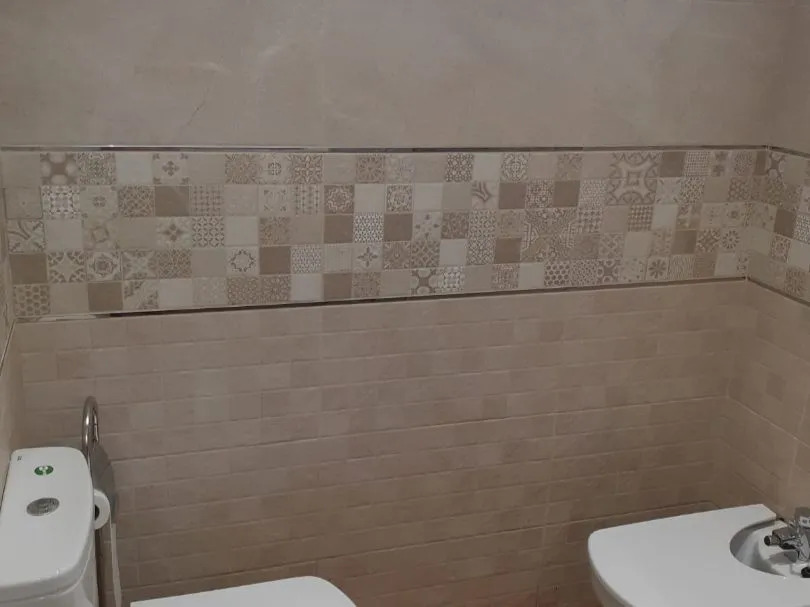 Média temporada . Se alquila desde 1.9.26-30.6.27  bonito apartamento en el centro de Torremolinos