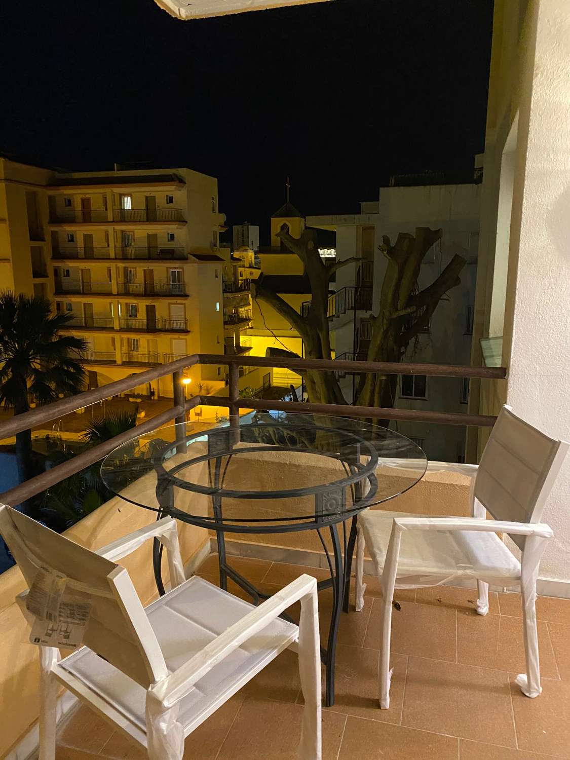 MEDIA TEMPORADA , SE ALQUILA DEL 1.9.26--30.6.27  MAGNFICO APARTAMENTO EN ARROYO DE LA MIEL (BENALMADENA).