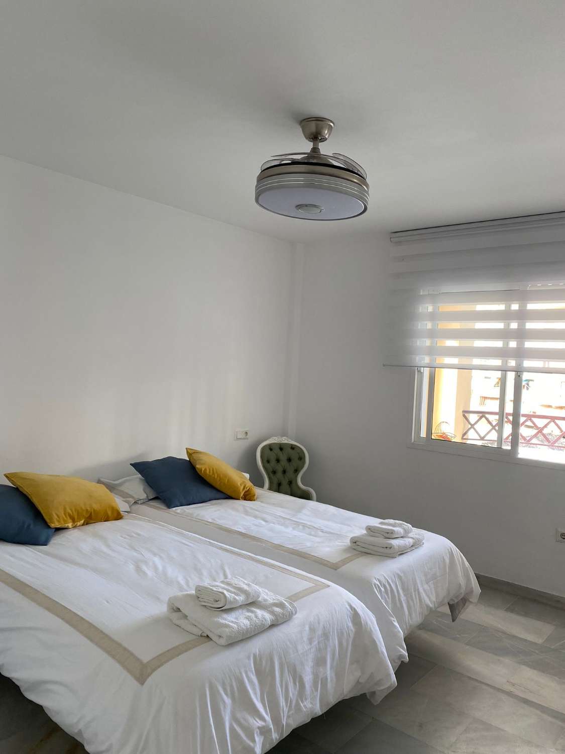 MEDIA TEMPORADA , SE ALQUILA DEL 1.9.26--30.6.27  MAGNFICO APARTAMENTO EN ARROYO DE LA MIEL (BENALMADENA).