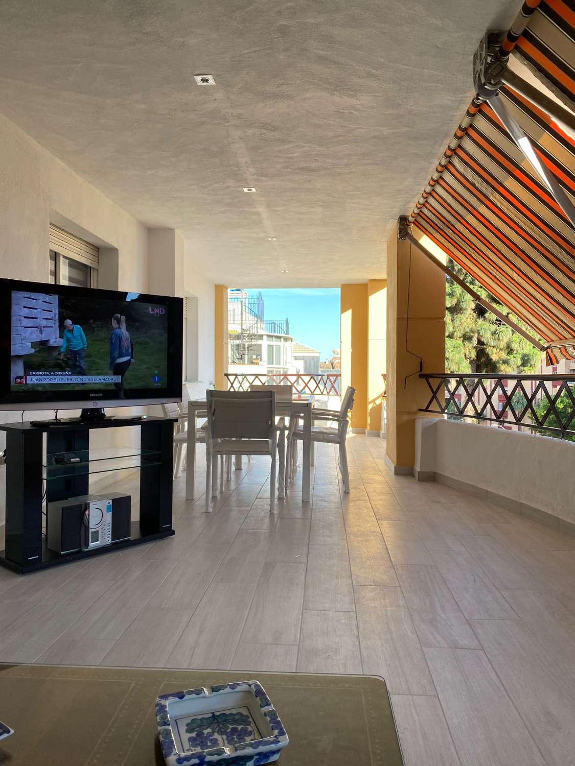 MEDIA TEMPORADA , SE ALQUILA DEL 1.9.26--30.6.27  MAGNFICO APARTAMENTO EN ARROYO DE LA MIEL (BENALMADENA).