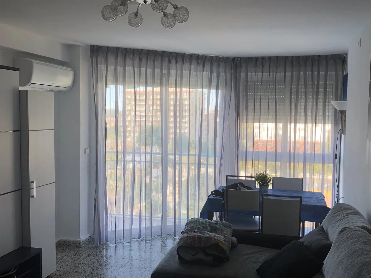 Media Temporada . Se alquila desde 1.9.26-30.6.27  bonito apartamento reformado en Benalmadena