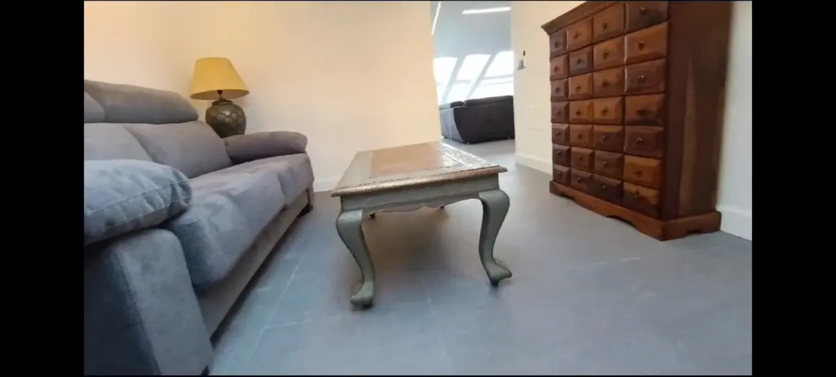 Larga temporada . Se alquila moderno  Loft con vistas al mar en la zona de Nueva Torrequebrada (Benalmádena )
