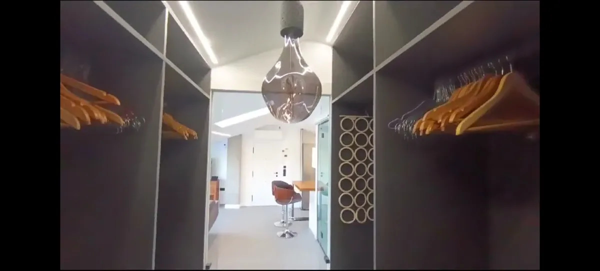 Larga temporada . Se alquila moderno  Loft con vistas al mar en la zona de Nueva Torrequebrada (Benalmádena )