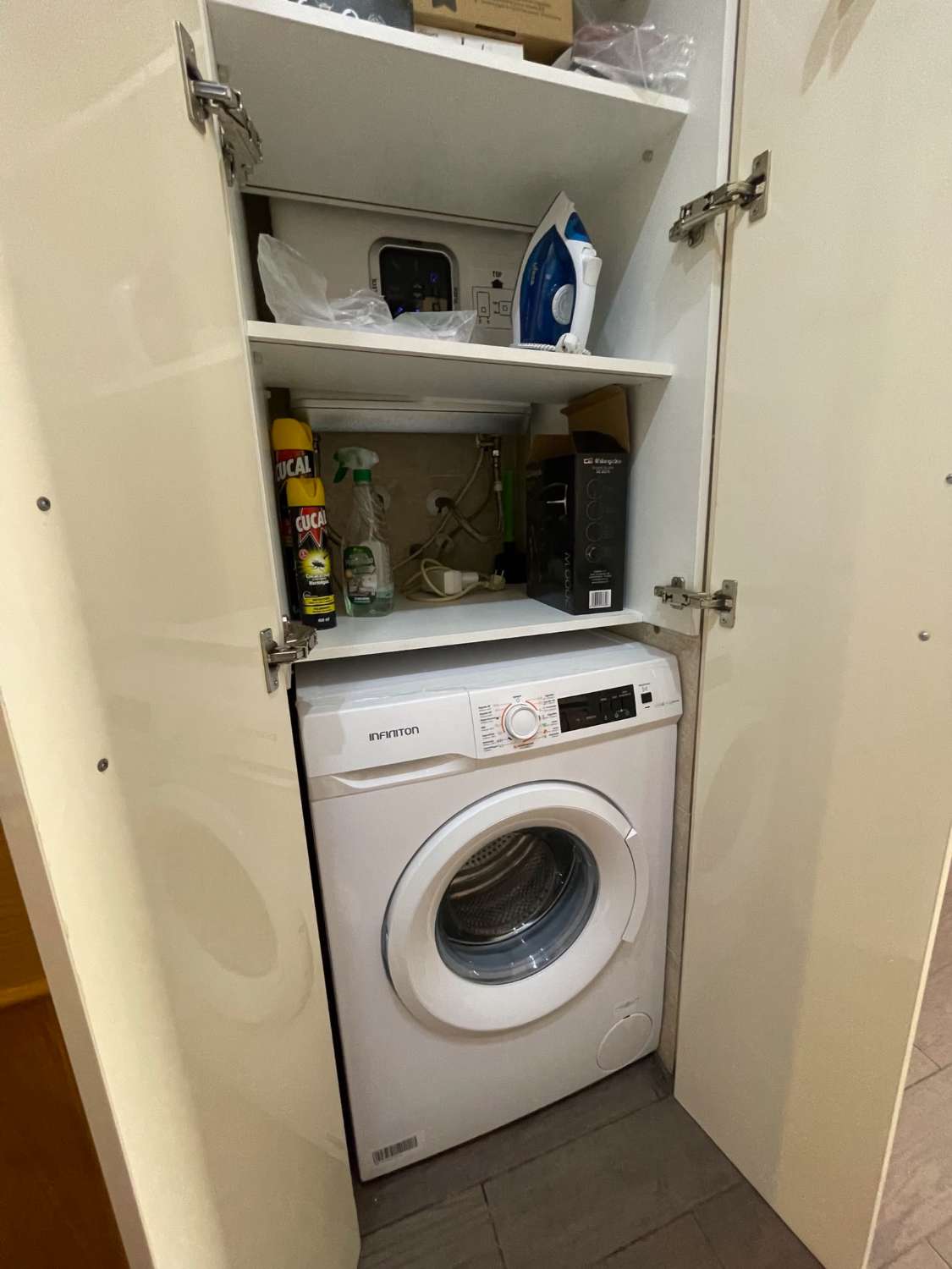 MEDIA TEMPORADA SE ALQUILA DESDE 1.10.26- 31.5. 27 BONITO APARTAMENTO A 100 METROS DE LA PLAYA EN BENALMADENA