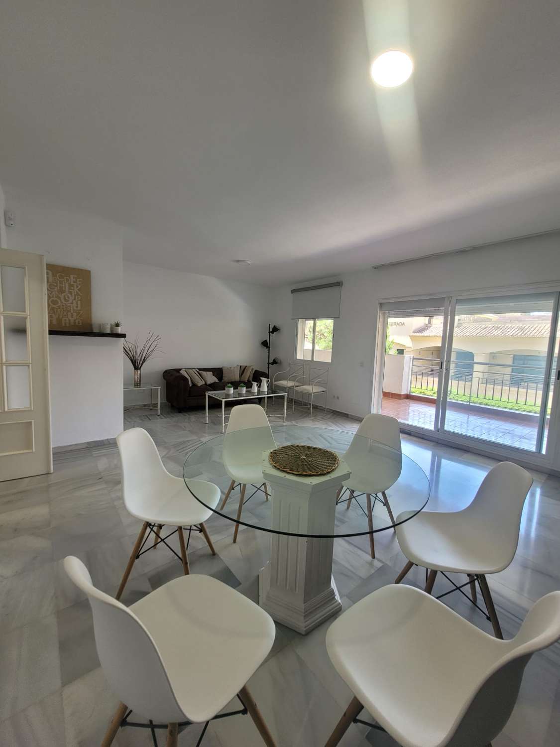 Se vende magnifico apartamento en la zona de Nueva Torrequebrada  en Benalmádena
