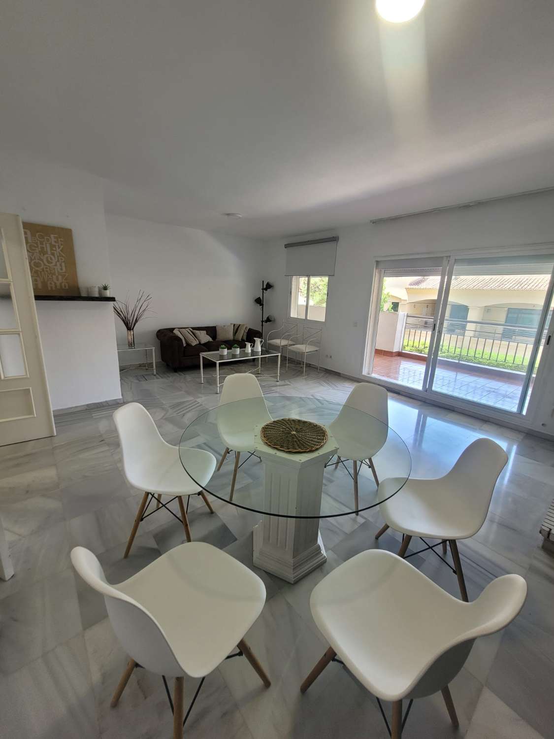 Se vende magnifico apartamento en la zona de Nueva Torrequebrada  en Benalmádena