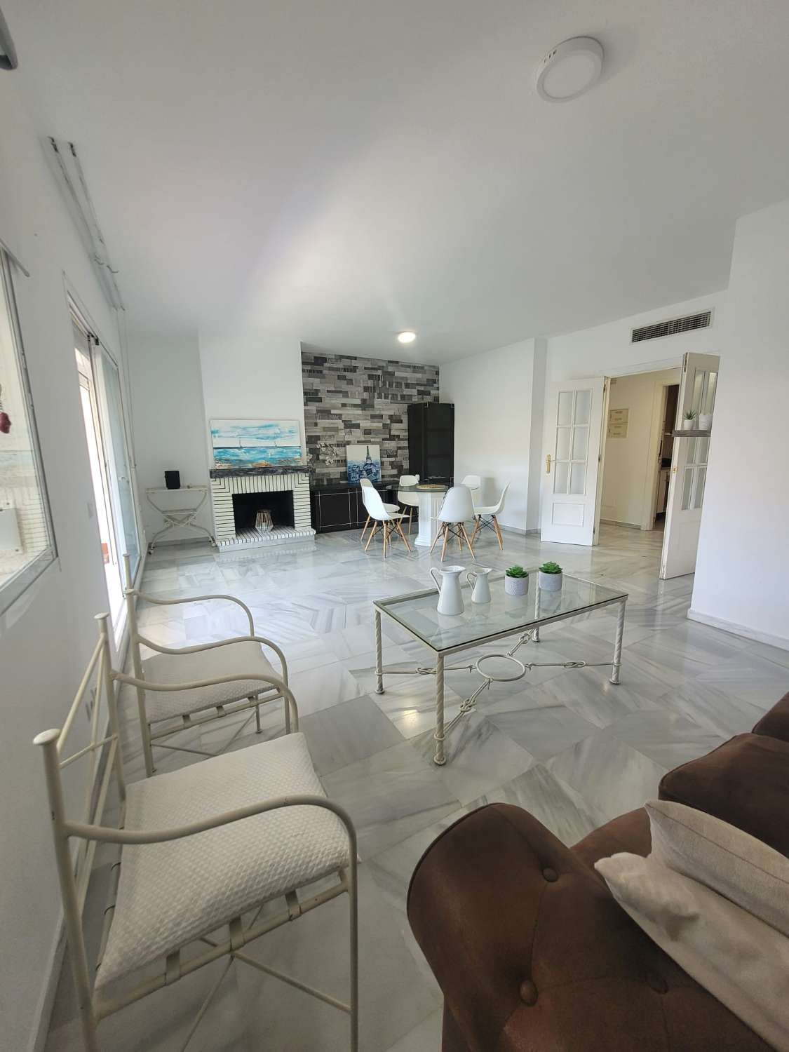 Se vende magnifico apartamento en la zona de Nueva Torrequebrada  en Benalmádena