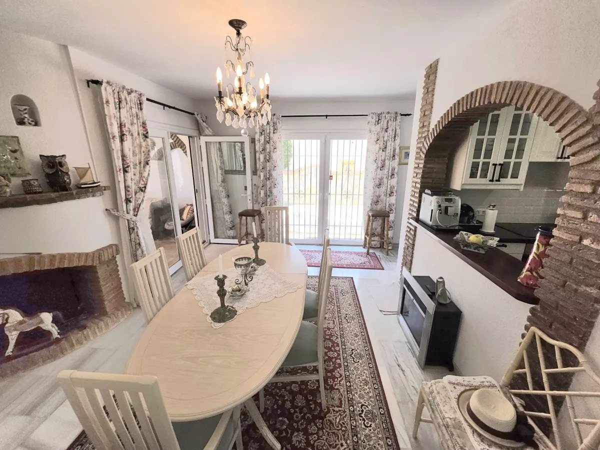 Se vende magnifico chalet adosado en Calahonda (Mijas)