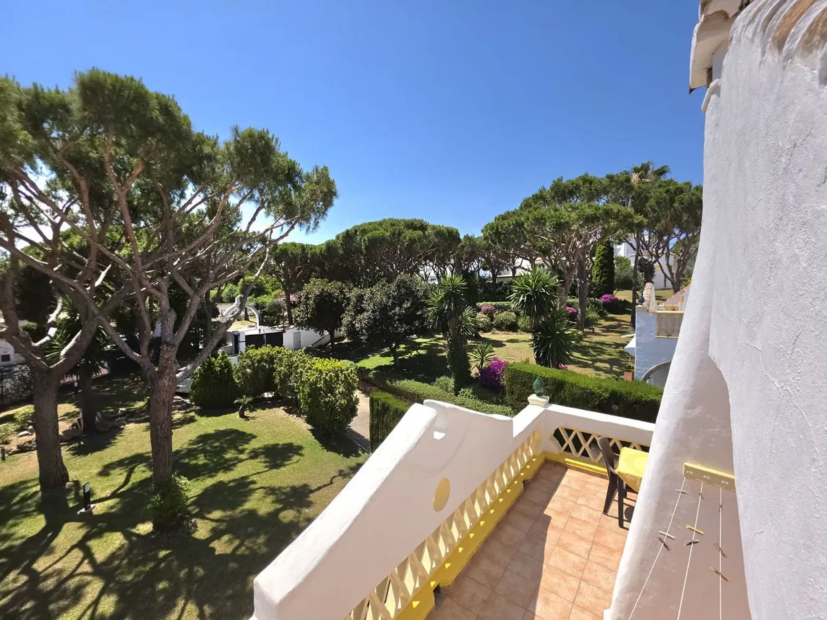 Se vende magnifico chalet adosado en Calahonda (Mijas)
