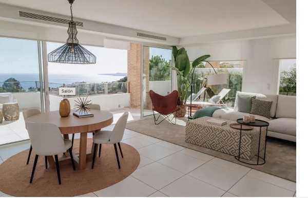 Larga temporada . Se  alquila magnifico  Chalet Pareado  con vistas  al mar en zona  Casablanca ( Benalmadena Pueblo )