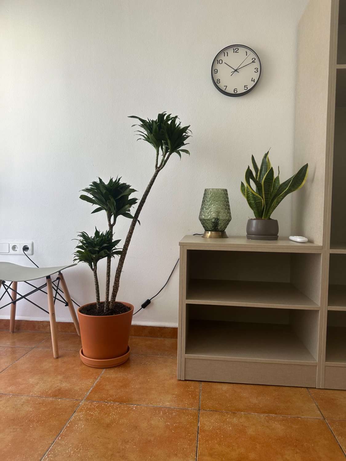 Media temporada . Se alquila de 1.10.26-30.6.27 bonito estudio  en Torremolinos