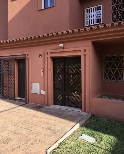 Apartment for rent in Calaburra - Chaparral (Mijas)