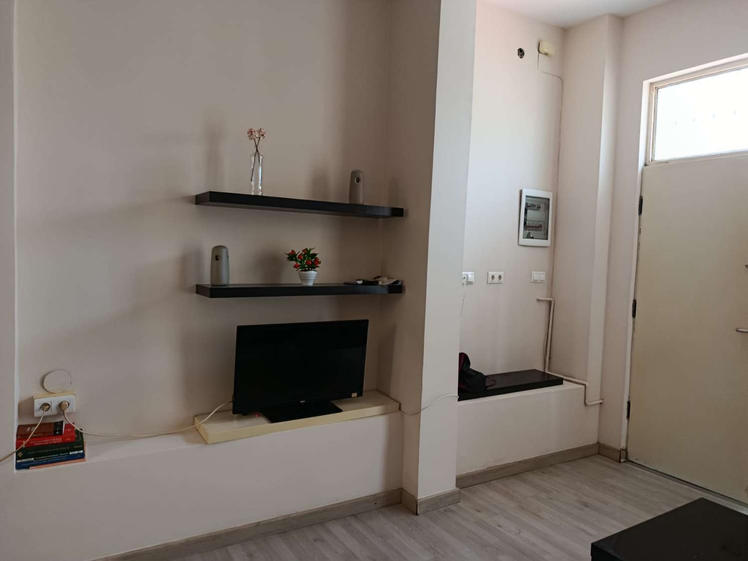 Media Temporada . Se alquila desde ahora  - 30.6.27 bonito apartamento a pocos metros del mar en La Cala del Moral   (Rincon de la Victoria )  en Málaga